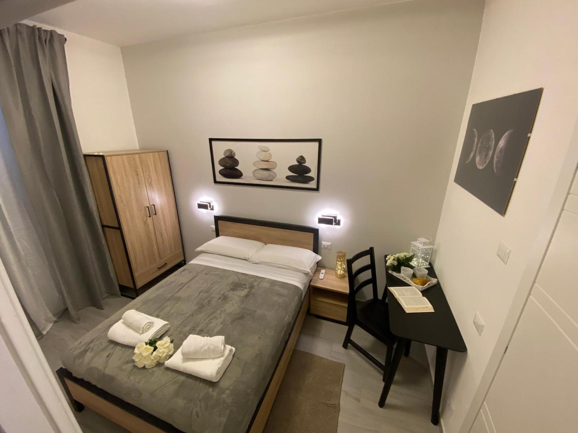 Roma Centro Softrooms Guest House Affittacamere エクステリア 写真