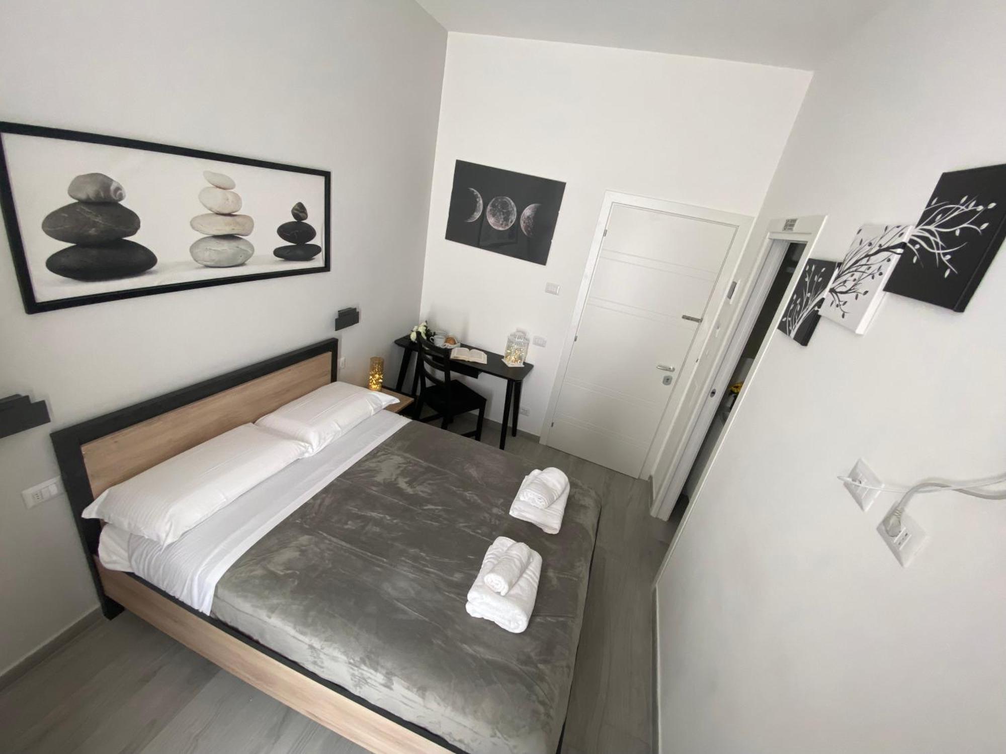 Roma Centro Softrooms Guest House Affittacamere エクステリア 写真