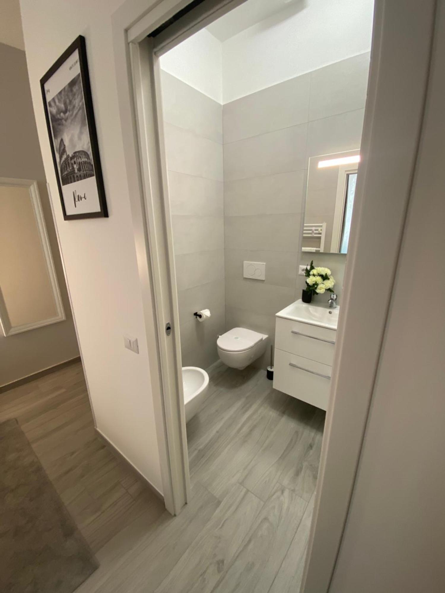 Roma Centro Softrooms Guest House Affittacamere エクステリア 写真
