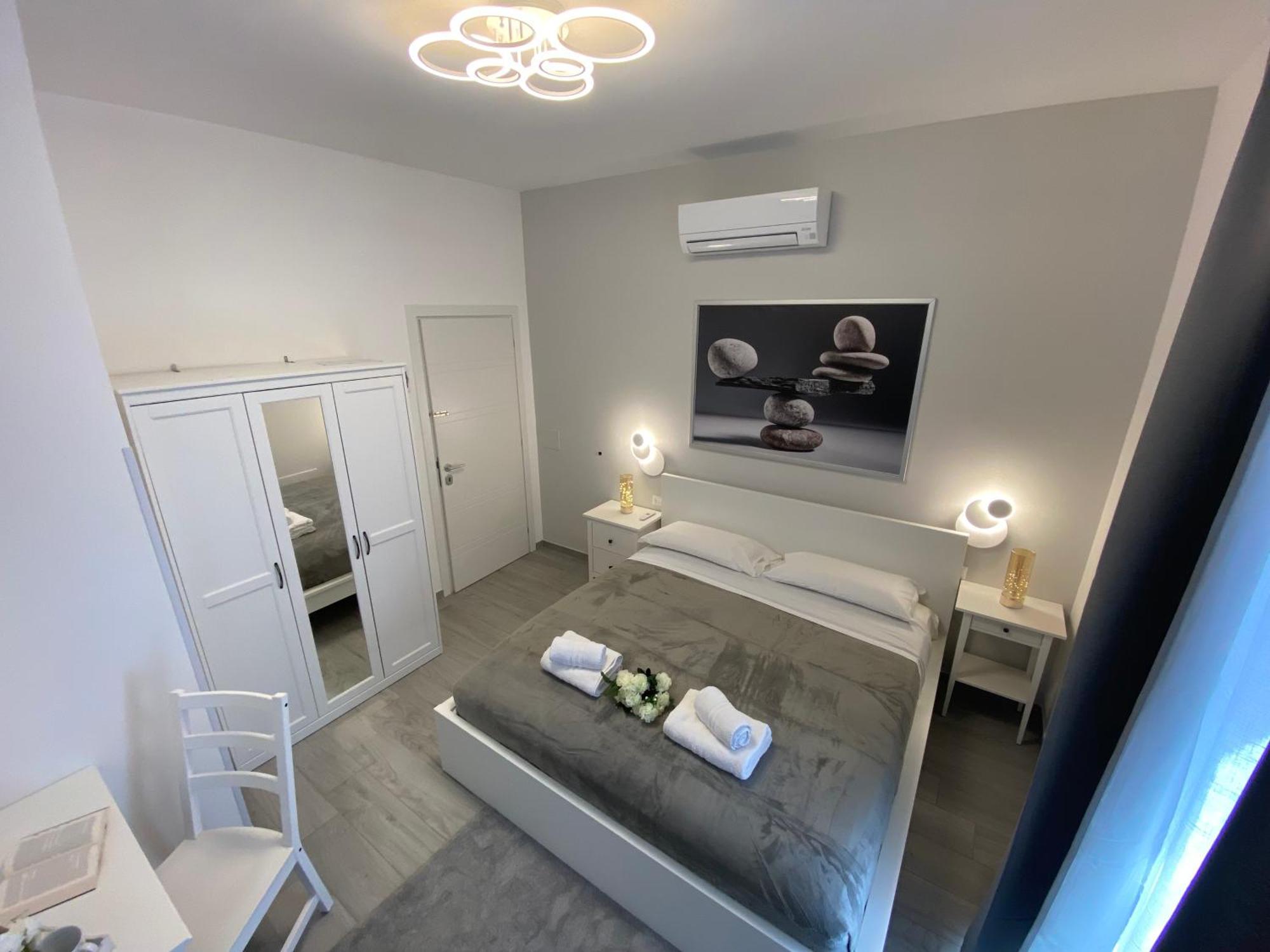 Roma Centro Softrooms Guest House Affittacamere エクステリア 写真
